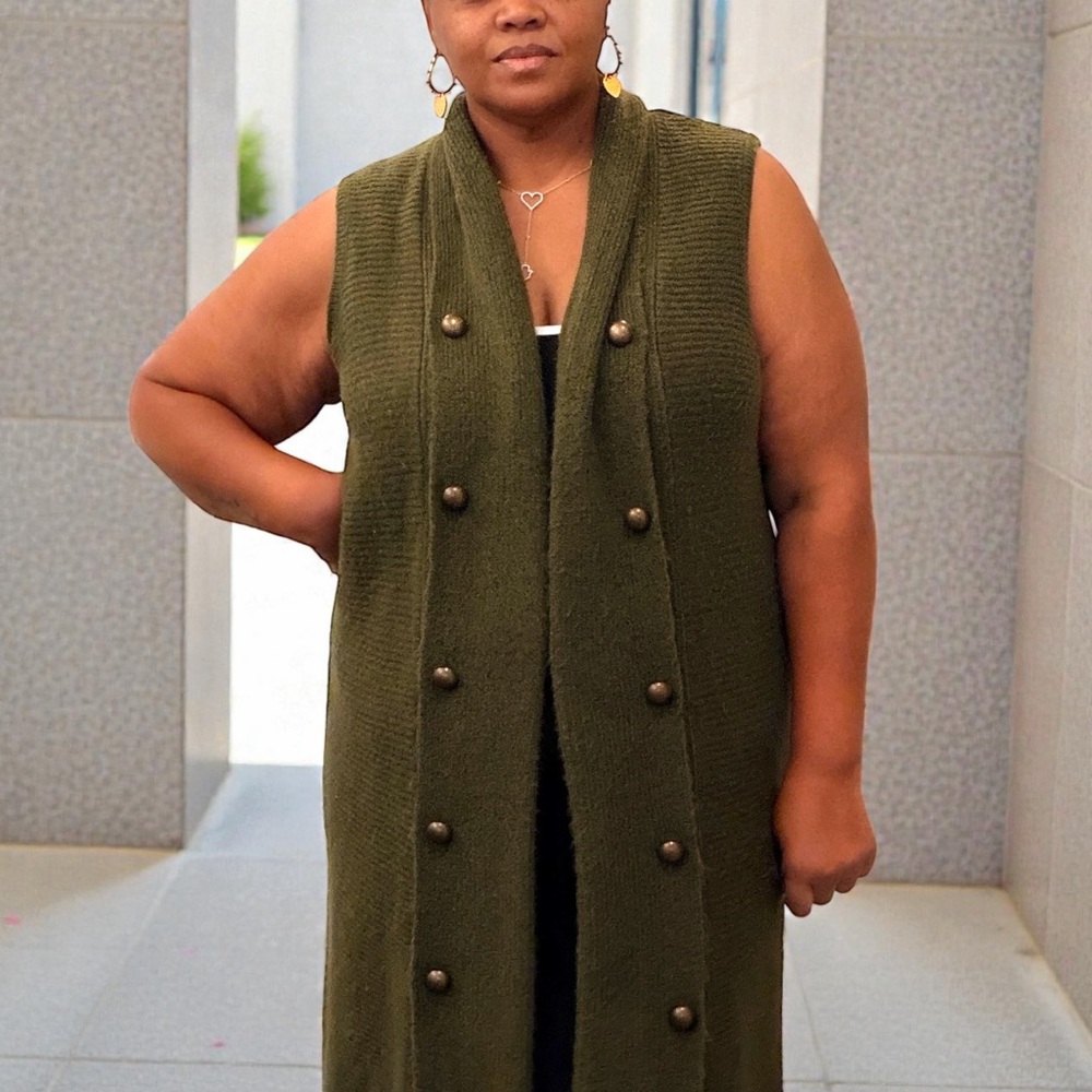 Lane Bryant Olive Green Sleeveless Cardigan - Picture 2 of 2